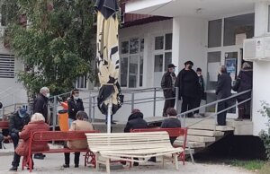 Kovid ambulanta Kragujevac 1 scaled e1711963360906 300x194 1